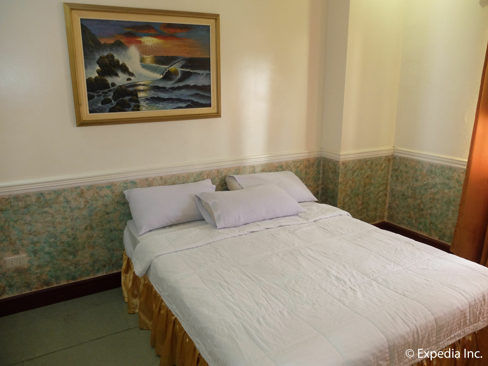 Donald Paul Apartelle Angeles Exterior photo
