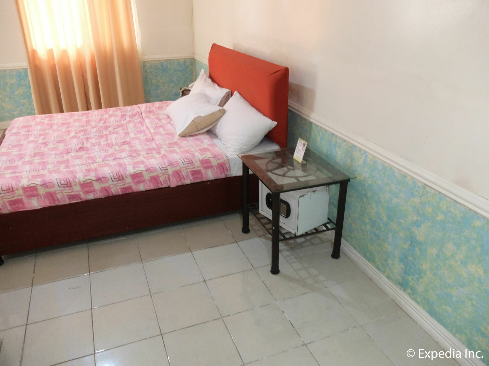 Donald Paul Apartelle Angeles Exterior photo